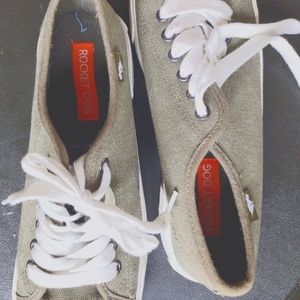 Rocket Dog women's jumping coast fabric grey, 9.5 run small never worn